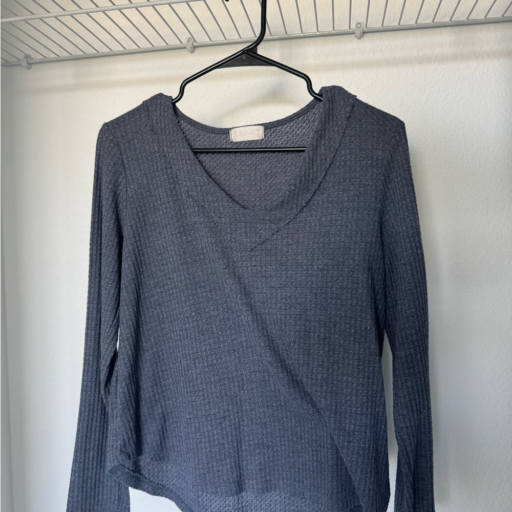 Altar’d State V-Neck Ribbed Women's Top